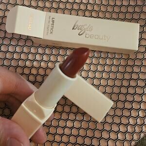 Basic Beauty Lipstick Fall4U ~ New in Box ~ Vampy Dark Red